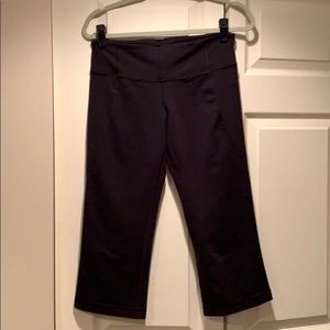 lululemon Crow & Go luon open leg crop